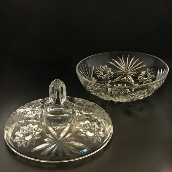 VTG Anchor Hocking Prescut Star of David Pattern Clear Glass Snack Bowl with Lid - Picture 4 of 4